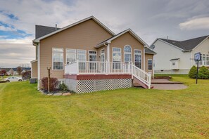 Interior - Canandaigua Getaway < 1 Mi to Beach! (Canandaigua)