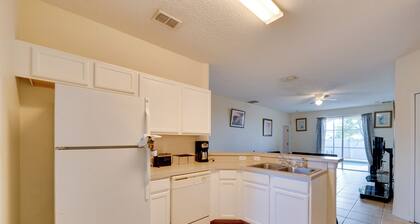 Sunlit Davenport Family Home w/ Lanai & Gas Grill!