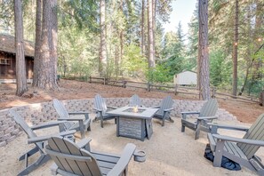 Terrace/patio - Pollock Pines Cabin: Game Room w/ A/C & Heat! (Pollock Pines)
