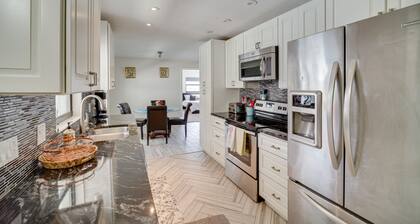 'space Coast' Getaway w/ Outdoor Pool & Spa!