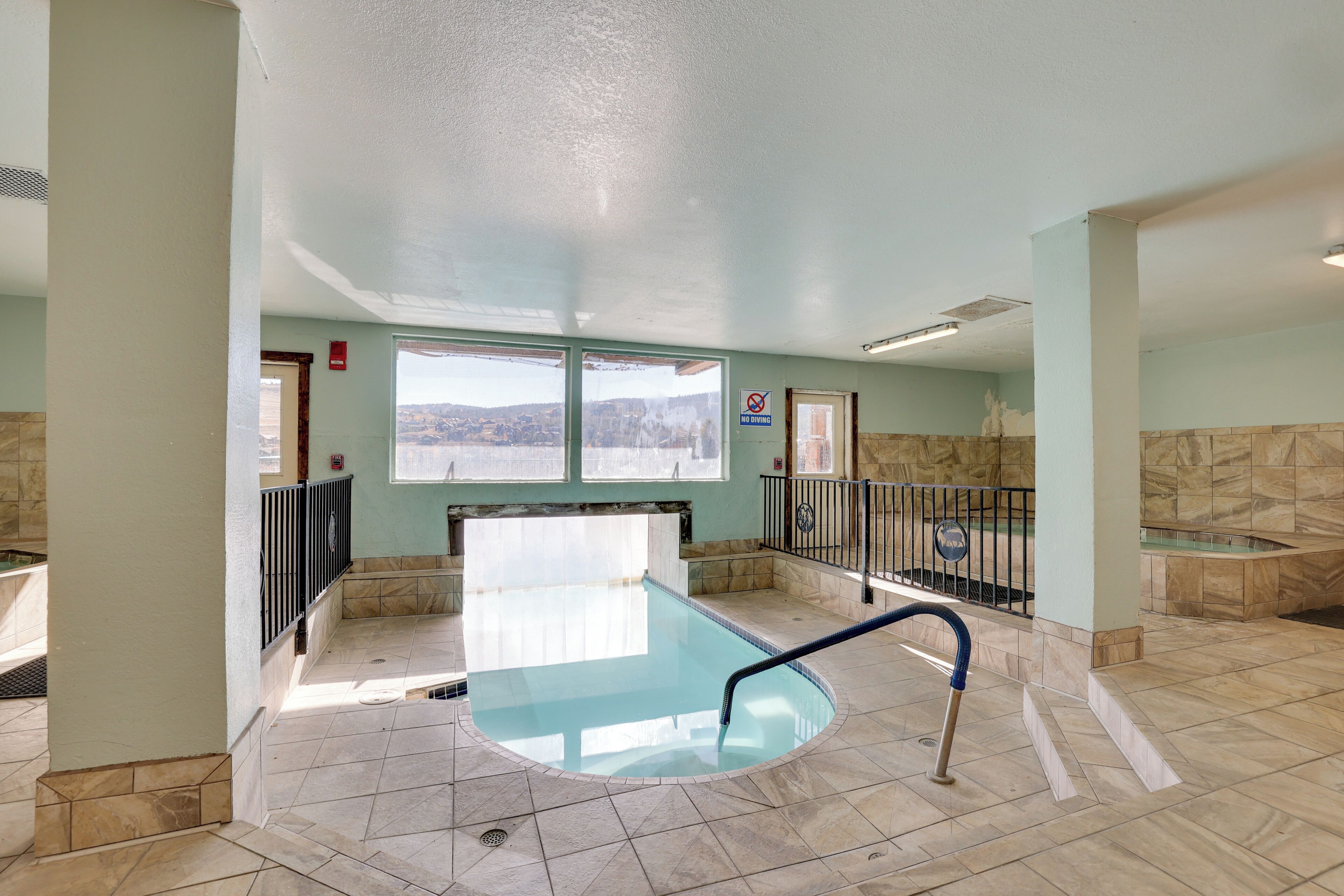 Apartment (0 Bedroom) | Interior