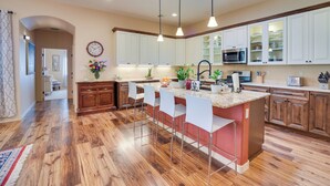 Nhà (4 Bedrooms) | Nội thất