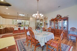 House (4 Bedrooms) | Interior - Serene Rio Rancho Home w/ Patio, 5 Mi to Hospitals (Rio Rancho)