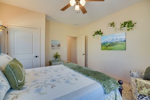 House (4 Bedrooms) | Interior - Serene Rio Rancho Home w/ Patio, 5 Mi to Hospitals (Rio Rancho)
