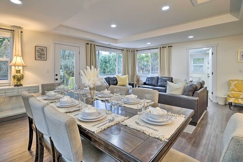 Deck + Game Room: Redmond Home ~ 17 Mi to Seattle