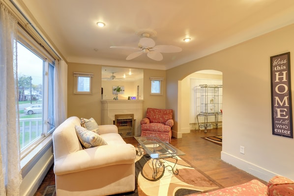 House (4 Bedrooms) | Interior - 8 Mi to Ford Field: Detroit Getaway w/ Fireplace! (Detroit)