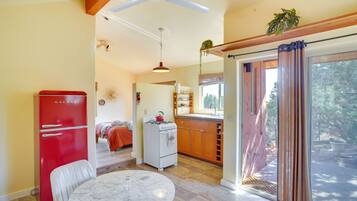 1 kamar tidur dan seprai linen