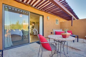 Interior - El Encanto at Full Circle Ranch w/ Patio! (Cave Creek)
