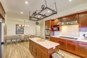 Interior - Fire Pit & Game Room: Marshall Getaway w/ Views! (Marshall)