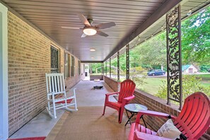 Apartment (1 Bedroom) | Interior