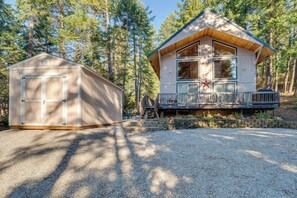 House (2 Bedrooms) | Interior - Quaint & Cozy Cabin in Leavenworth! (Leavenworth)