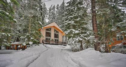 Quaint & Cozy Cabin in Leavenworth!