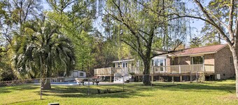 Lush Gilbert House w/ Outdoor Oasis on Lake Murray