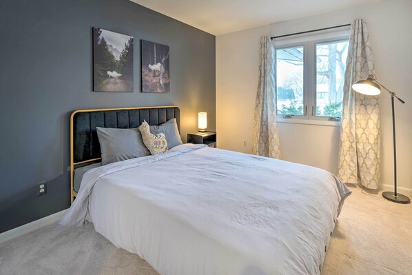 House (3 Bedrooms) | Interior