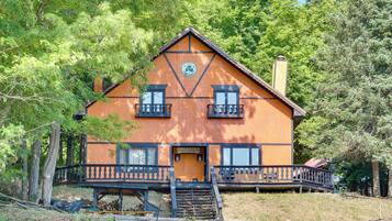 House (3 Bedrooms) | Front of property