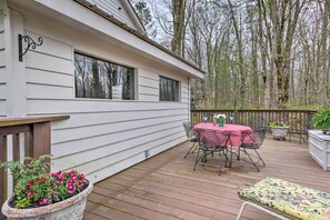 House (4 Bedrooms) | Interior - 1 Mi to Beech Mtn: Home w/ Furnished Deck (Banner Elk)