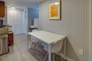 Leilighet (0 Bedroom) | Innvendig