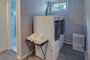 Apartment (0 Bedroom) | Interior
