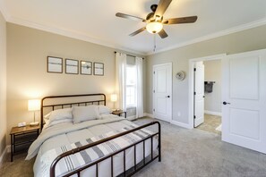 Interior - Peaceful Butler Hideaway at The Pond (Butler)