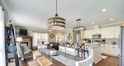 Peaceful Butler Hideaway at The Pond