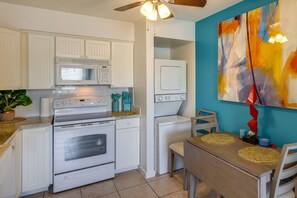 Appartement (2 Bedrooms) | Cuisine privée