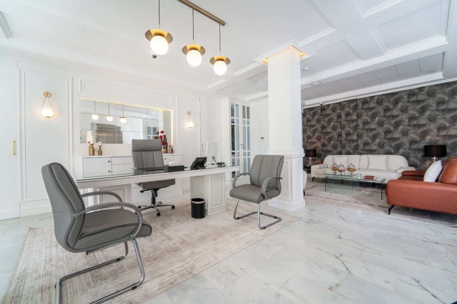 Photo - Petit Palace Suites Hotel