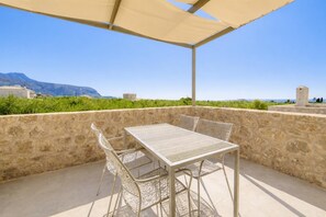 Outdoor dining - Villa Castillo Thio - Three Bedroom Villa, Sleeps 6 (Agios Nikolaos)