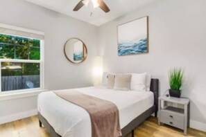 3 chambres, lit parapluie, Wi-Fi gratuit, draps fournis