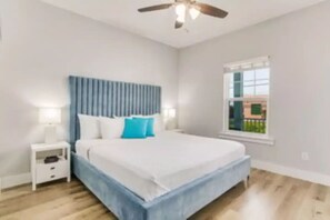 3 chambres, lit parapluie, Wi-Fi gratuit, draps fournis