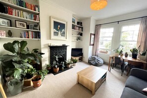 Departamento básico, 1 cama King size | Interior