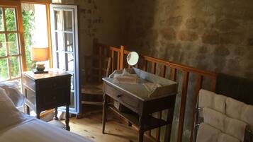 1 chambre, Wi-Fi, draps fournis