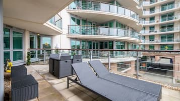 Basic Apartment, Multiple Beds | Property grounds