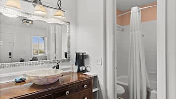 Hair dryer, towels