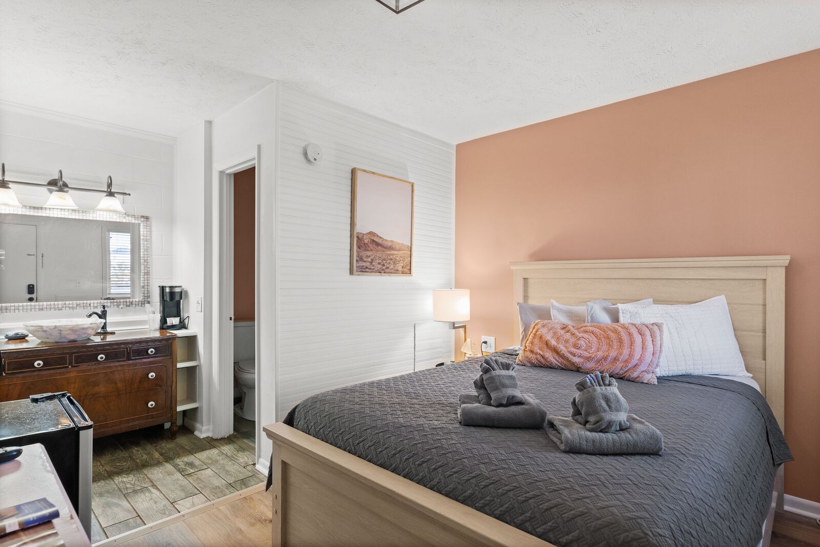 Wifi gratis y ropa de cama 