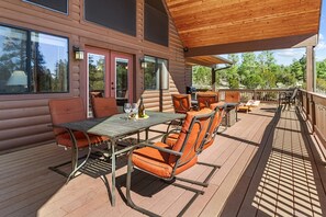 تناول الطعام بالخارج