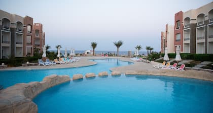 Oyster Bay Beach Suites