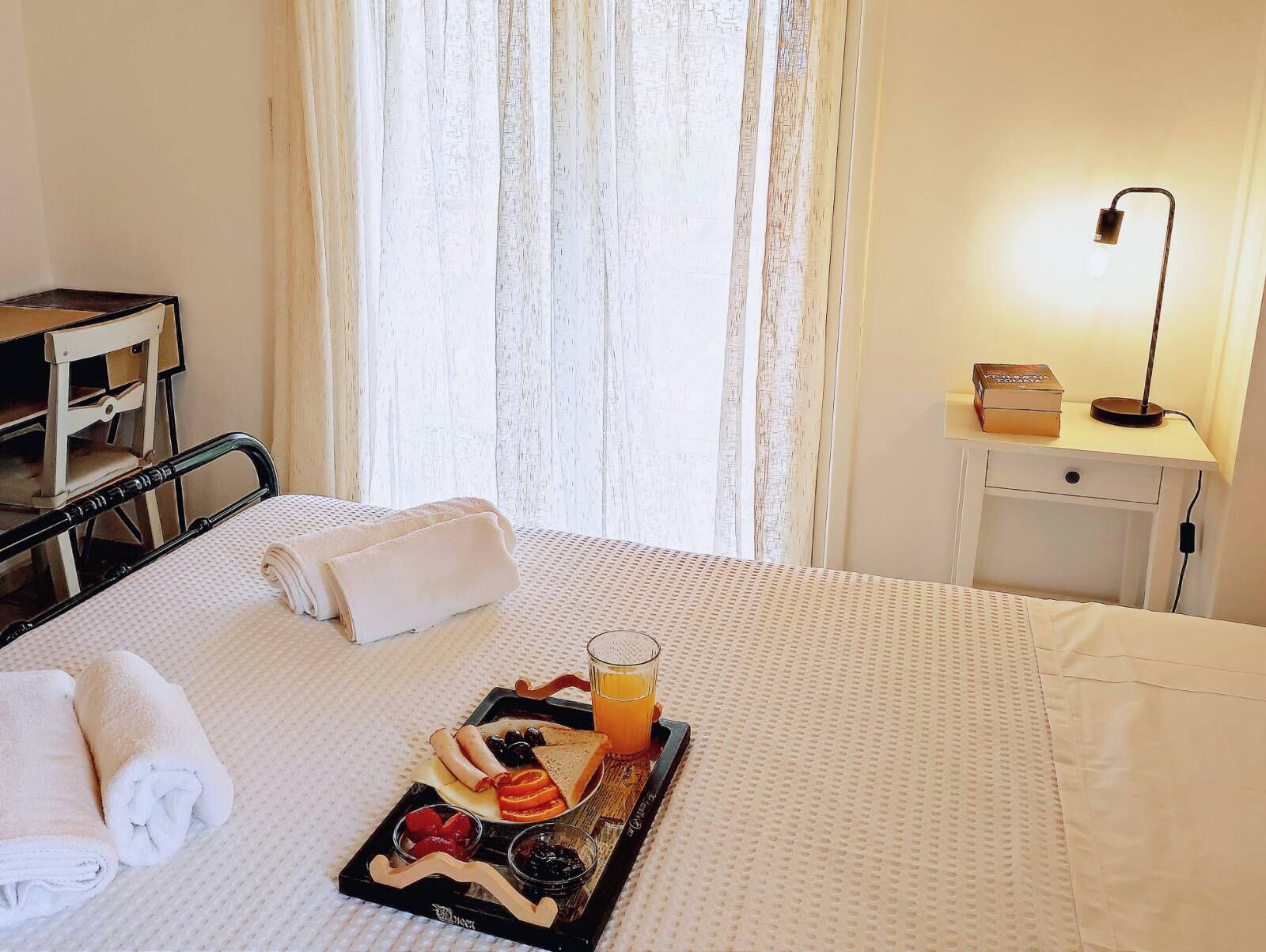 3 chambres, bureau, fer et planche à repasser, Wi-Fi gratuit