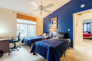 4 bedrooms, iron/ironing board, WiFi, bed sheets
