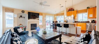 Big Stay Favorite, Backyard Workspace & Sleep 18