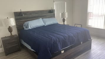 2 chambres, fer et planche Ă repasser, Wi-Fi, draps fournis