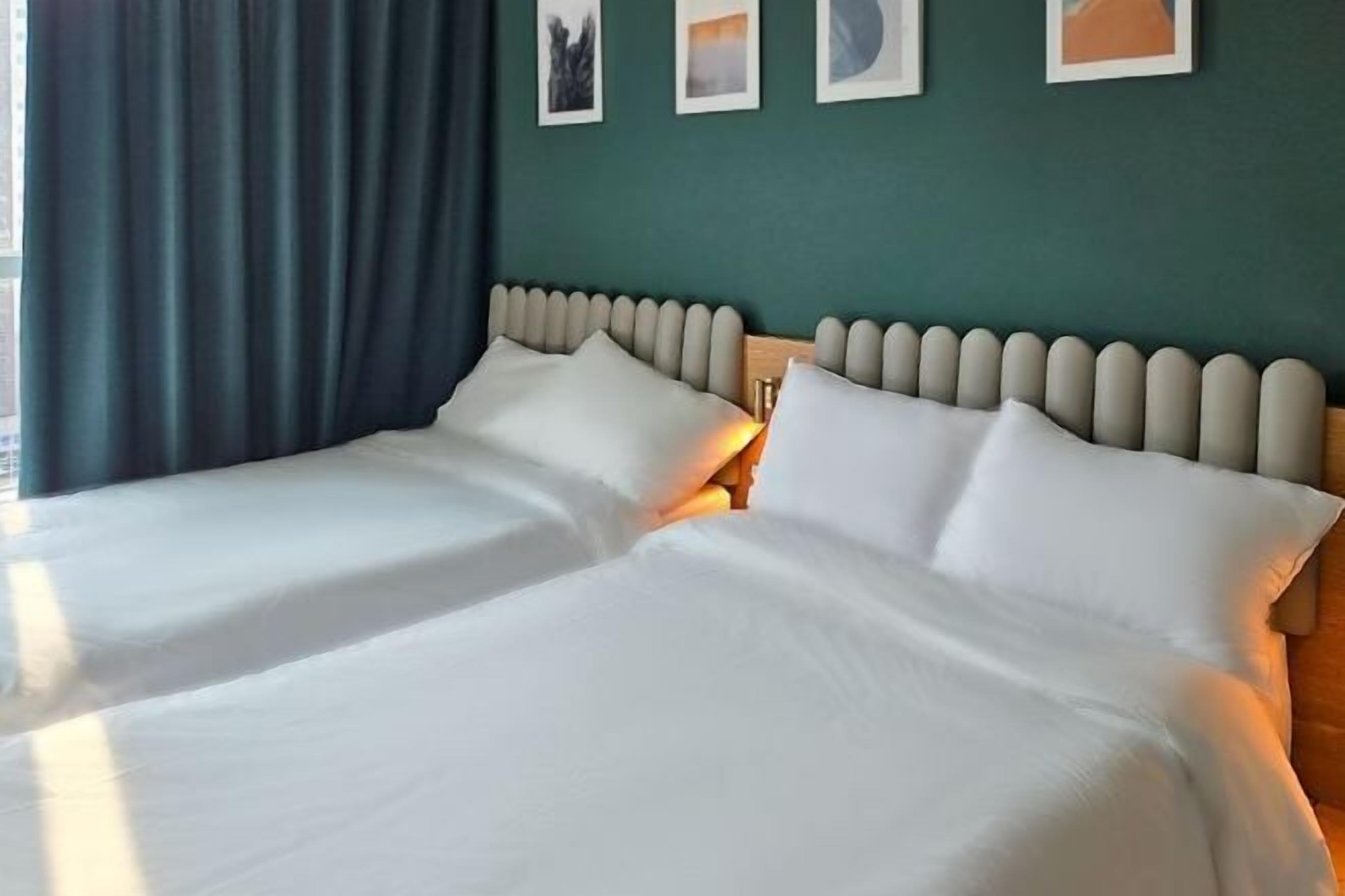 免费 WiFi、床单