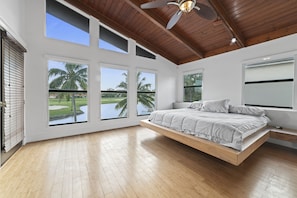 5 Schlafzimmer, Bügeleisen/Bügelbrett, WLAN, Bettwäsche