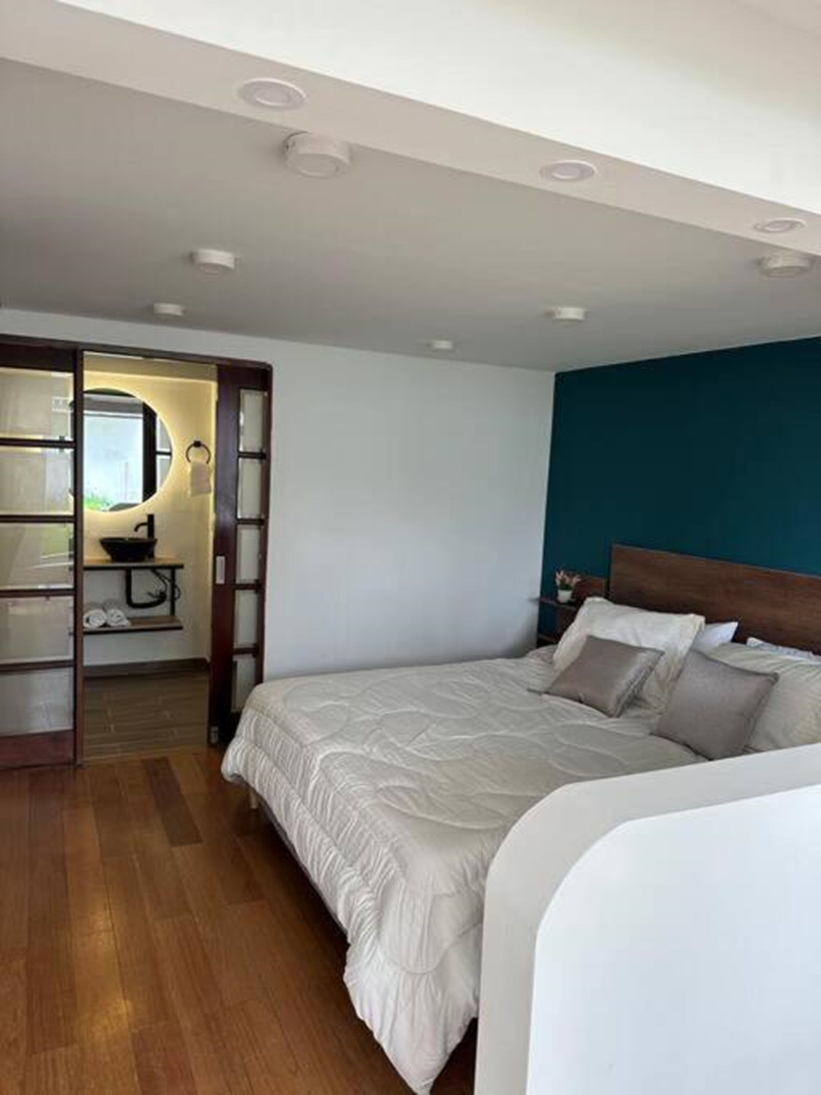 Double Room, Garden View | Free WiFi, bed sheets