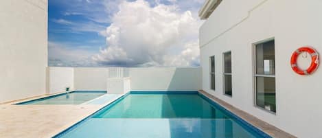 Appartamento panoramico | Piscina