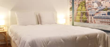 WiFi, bed sheets