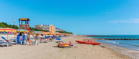 Apartment, 1 Bedroom, Balcony, Pool View | Beach