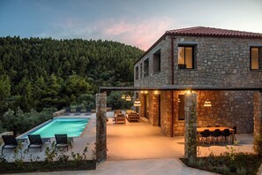 Outdoor pool - The Mavrolitharo Residence, new stone built villa. (Chalkidiki)