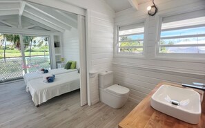 5 bedrooms, in-room safe, iron/ironing board, travel cot