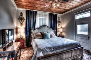 3 chambres, fer et planche à repasser, lit de bébé portatif, Wi-Fi