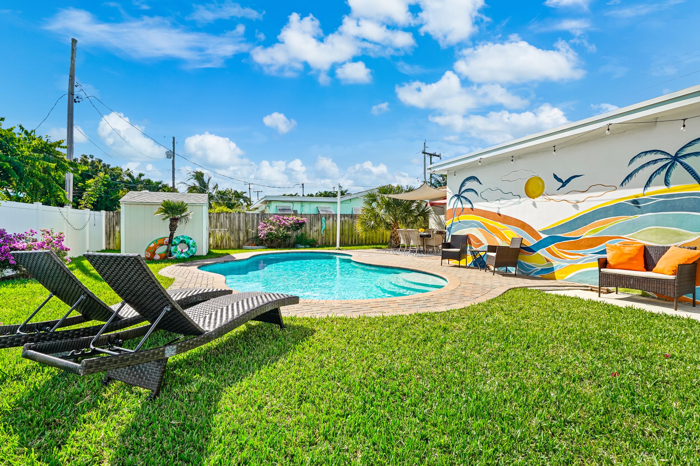 The Surf Shack! Pool Home With Private Backyard Oasis.  Close to Beach & Dining